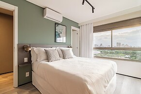 Iconyc House of Charlie