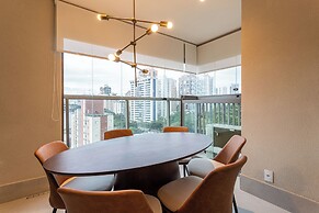 Iconyc House of Charlie