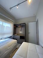 Iconyc House of Charlie