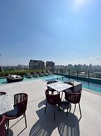 Iconyc House of Charlie