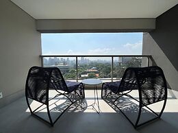 Iconyc House of Charlie