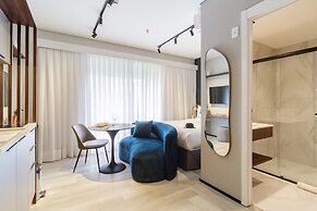 Iconyc Charlie Ibirapuera Hotel