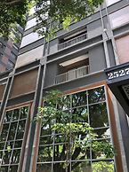 Iconyc Charlie Ibirapuera Hotel