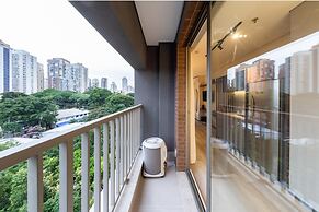 Iconyc Charlie Ibirapuera Hotel