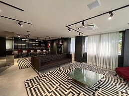 Iconyc Charlie Ibirapuera Hotel