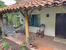 Casa Girasol Hospedaje y Tours