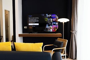 AMIRI PLACE HOTEL