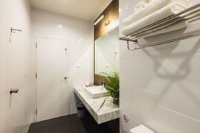 AMIRI PLACE HOTEL