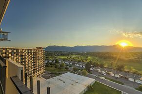 Satellite Grand View