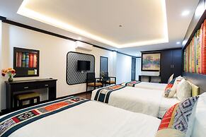 Babeeni Family Hotel