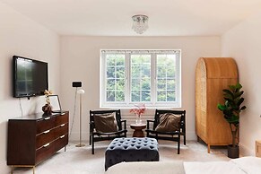 The Redbridge Sanctuary - Spacious 3bdr House With Garden