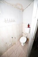 OYO 90915 Ilham Villa