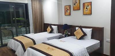 Phuong Trang Hotel by Bay Luxury