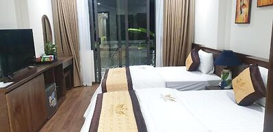 Phuong Trang Hotel by Bay Luxury