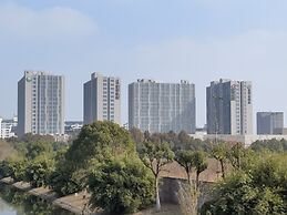 Galaxy JunYu Apartment