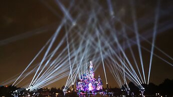 Galaxy JunYu Apartment