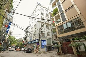 Ha Noi Vang Hotel by Bay Luxury