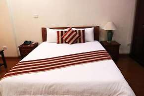 Clover Hotel by Bay Luxury