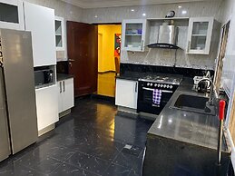 Tenny's Place Apartments Jabi