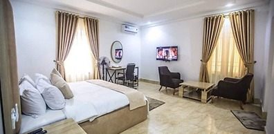 Tenny's Place Apartments Jabi