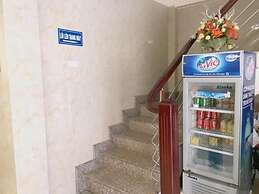 Phuc Quy Hotel by Bay Luxury