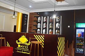 DAVIS HOTEL & SUITES