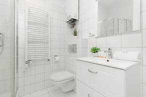 Apartment in Warsaw Center by Renters