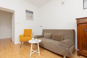 Apartment in Warsaw Center by Renters