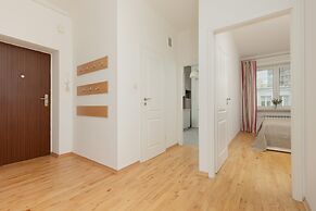 Apartment in Warsaw Center by Renters