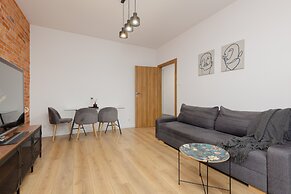 Minimalist Apartment in Łódź by Renters