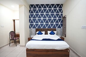 Vivelaa Hotels and Restobar