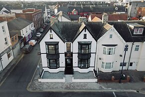 Bowles Hotels