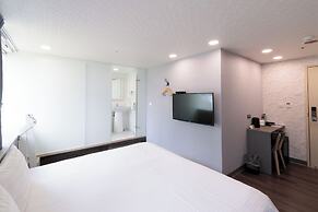O Fun Hotel