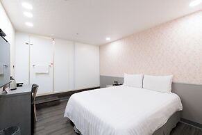 O Fun Hotel