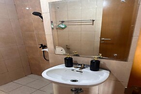 OYO 93492 Mamiya Rooms