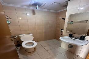 OYO 93492 Mamiya Rooms