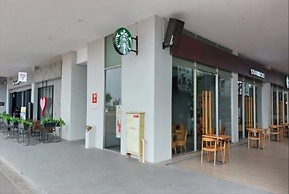 OYO 93501 Tokyo Riverside