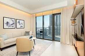 Luxury StayCation - Modern Comfort: 3-BR at The Address Opera