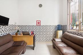 OYO 93499 Pondok Sentosa Near UPH