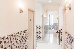 OYO 93499 Pondok Sentosa Near UPH