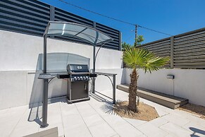 Modern Holiday House Jadranka With Pool