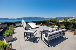 Modern Holiday House Jadranka With Pool