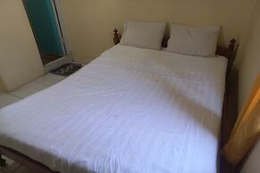 SPOT ON 93542 Suripah Kostel Syariah