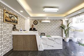 Lime Wood Stay - Studio Apartment