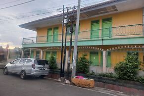 SPOT ON 93539 Juan Guest House