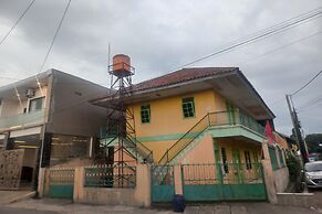 SPOT ON 93539 Juan Guest House