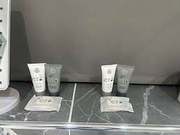 Arden House NEC Birmingham & Airport