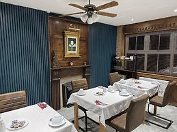 Arden House NEC Birmingham & Airport