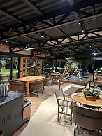 Celeiro Lake Village