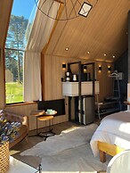 Celeiro Lake Village